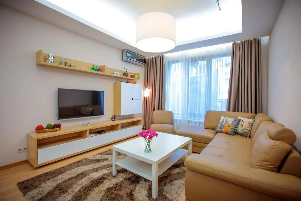 Hight Tech Super Center Apartment Sofia
