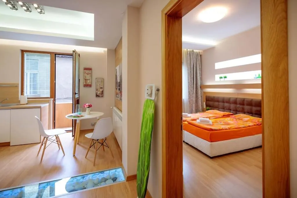 Hight Tech Super Center Apartment Sofia